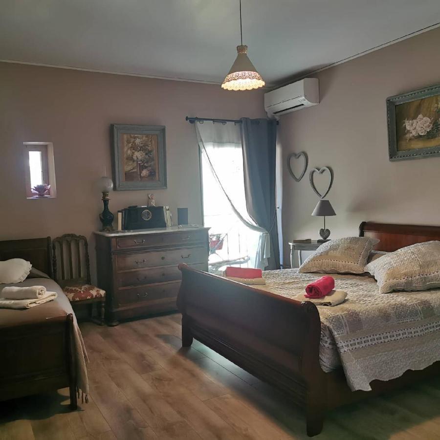 Le Clos Des Aramons Bernis Екстер'єр фото