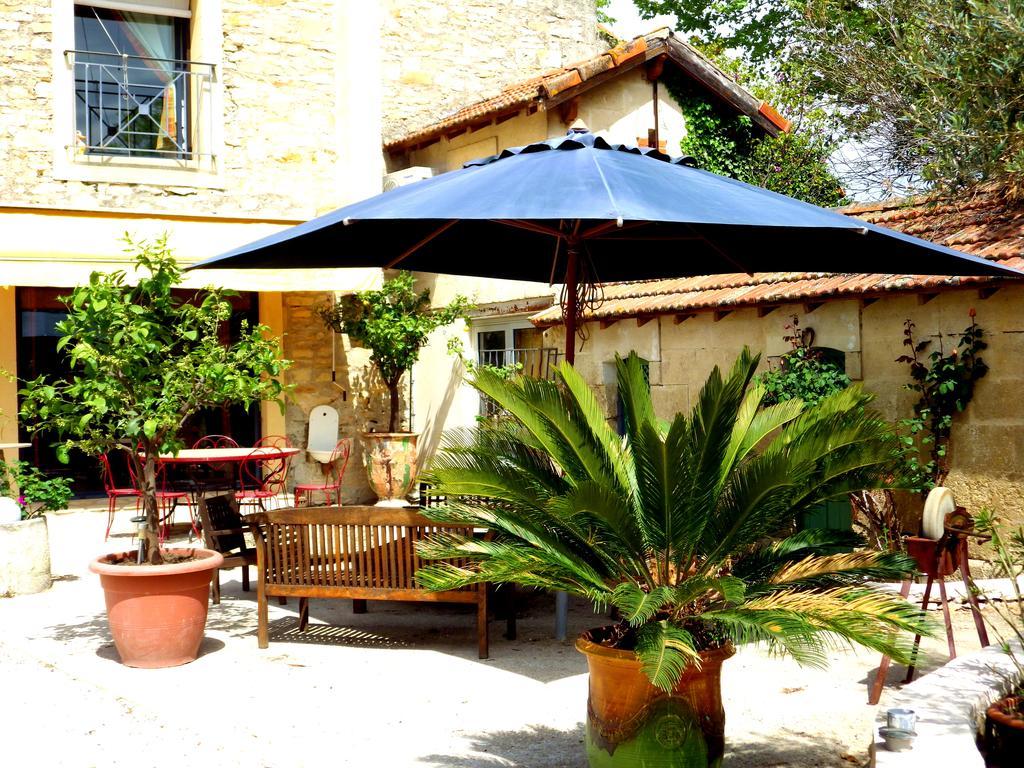 Le Clos Des Aramons Bernis Екстер'єр фото