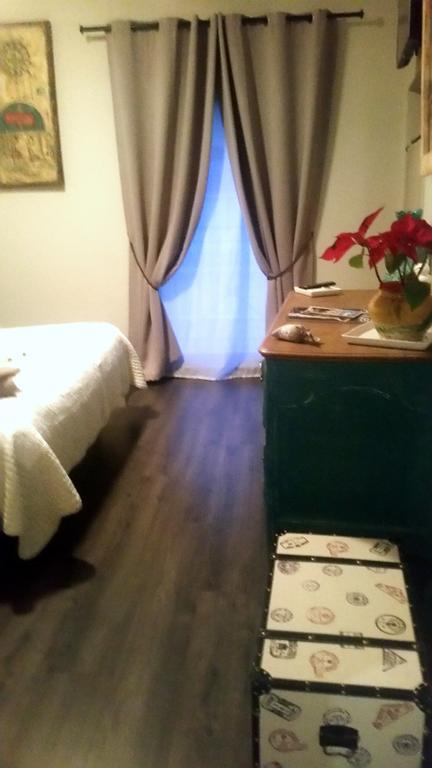 Le Clos Des Aramons Bernis Екстер'єр фото