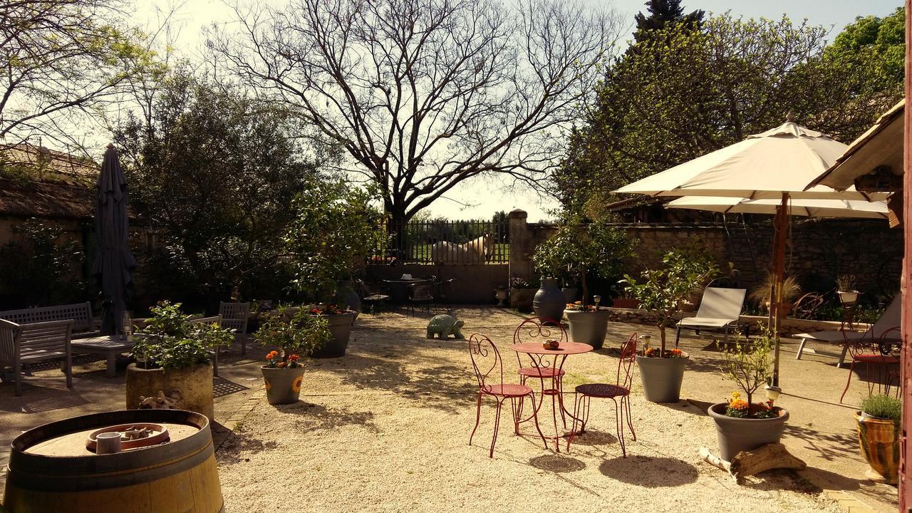 Le Clos Des Aramons Bernis Екстер'єр фото