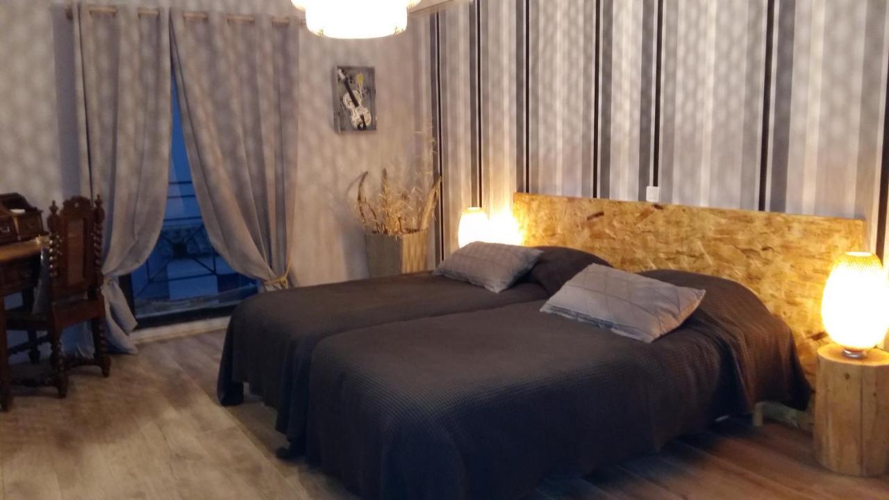 Le Clos Des Aramons Bernis Екстер'єр фото